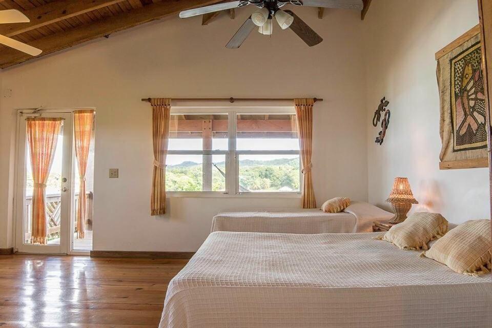 Hotel Posada Las Orquideas,West End Zewnętrze zdjęcie