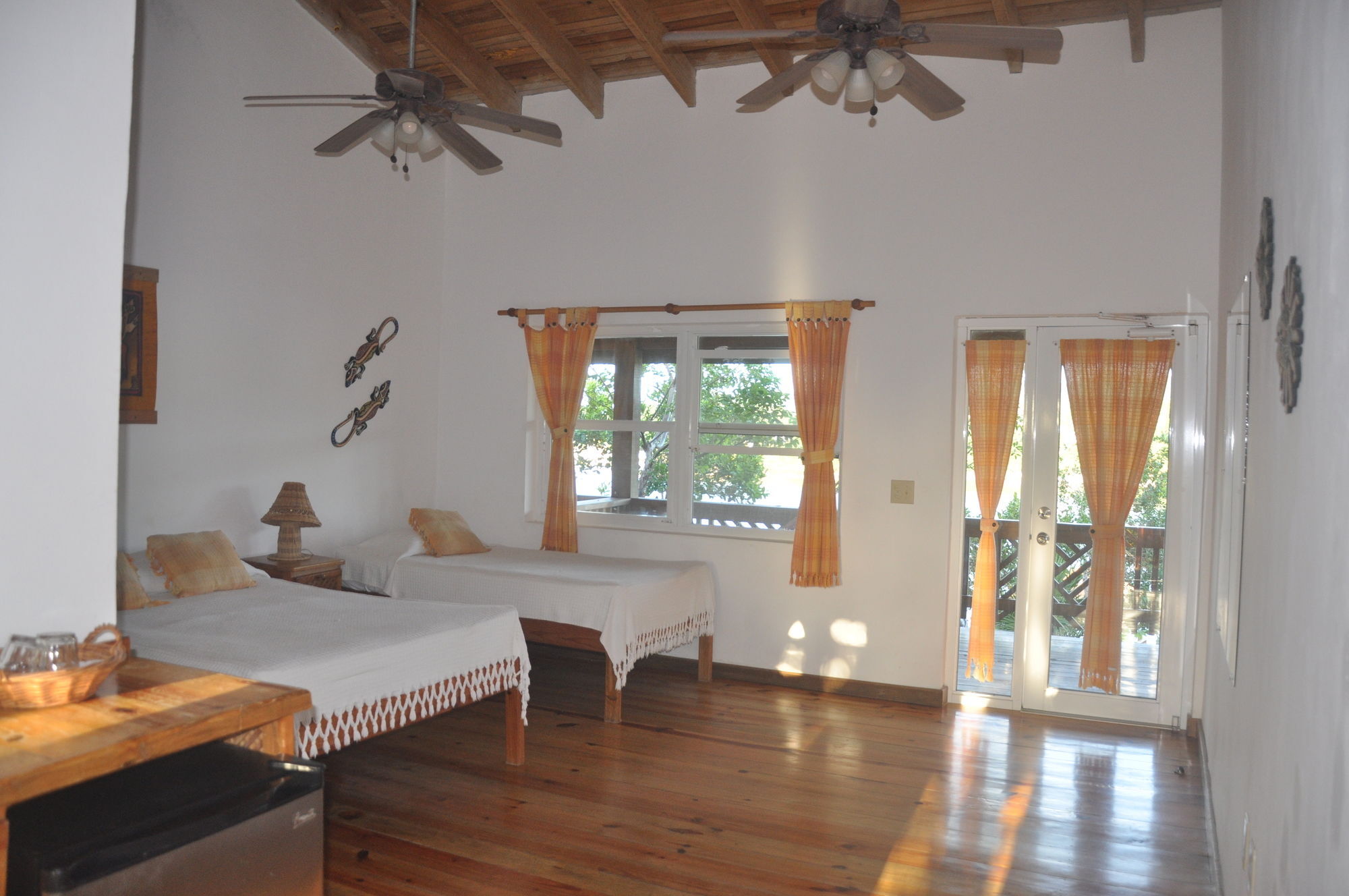 Hotel Posada Las Orquideas,West End Zewnętrze zdjęcie